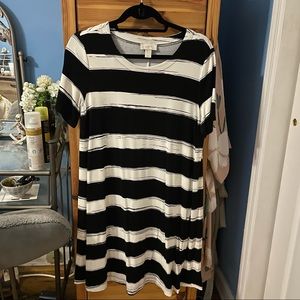 LOFT WIDE STRIPE DRESS 🌟NWOT🌟